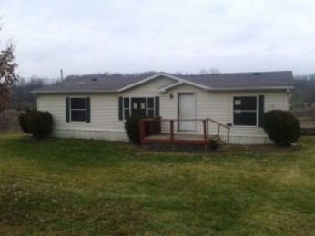 3168 Magnolia Rd NW, Magnolia, OH 44643 