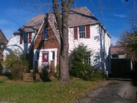 863 Medford Rd, Cleveland Heights, OH 44121 