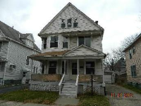 548 E 103rd St, Cleveland, OH 44108 