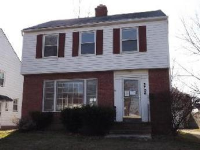 3706 Silsby Rd, University Heights, OH 44118 
