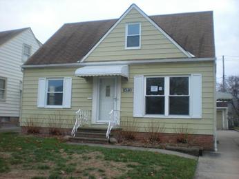 14712 Tabor Ave, Maple Heights, OH 44137 