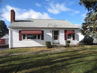 3027 Kenlawn St, Columbus, OH 43224 