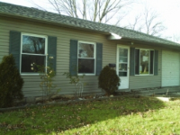 190 Lexington Ave, Waterville, OH 43566 