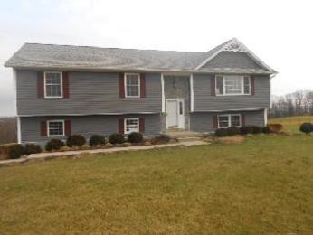 1600 Harvest Hills, Zanesville, OH 43701 