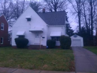 1955 Beverly Hills Dr, Euclid, OH 44117 