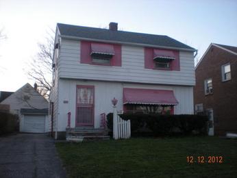 5430 Beechwood Ave, Maple Heights, OH 44137 