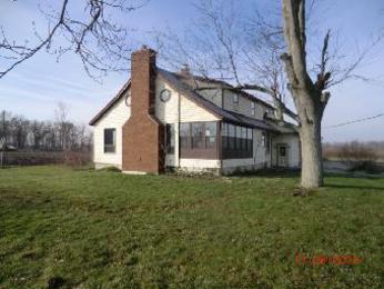 19719 Williams Rd., Wapakoneta, OH 45895 