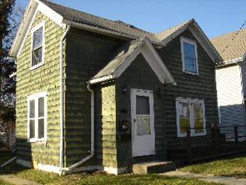 2164 16th St SW, Akron, OH 44314 