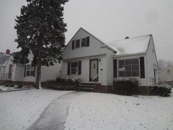 19002 Maple Heights Blvd, Maple Heights, OH 44137 