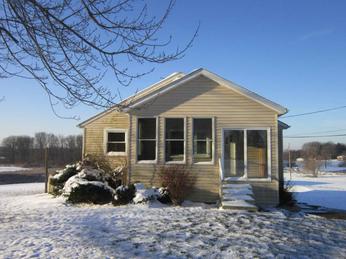 6883 Cleveland Rd, Ravenna, OH 44266 