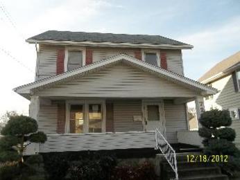 722 Ackey St NW, New Philadelphia, OH 44663 