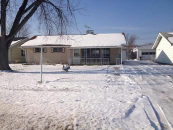 4304 Palm Ave, Lorain, OH 44055 