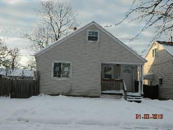 18909 Parkmount Ave, Cleveland, OH 44135 