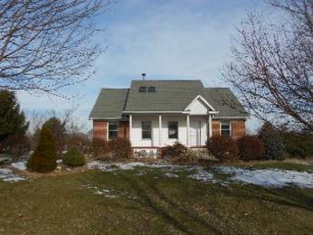 9394 S Bloomfield R, Ashville, OH 43103 