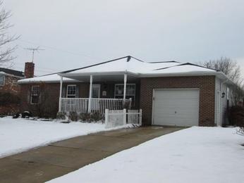 915 Croton Ave, Louisville, OH 44641 