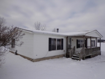 210 214 Country Rd, Fremont, OH 43420 