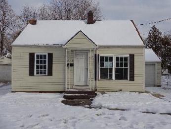 2021 Fernwood St, Middletown, OH 45044 