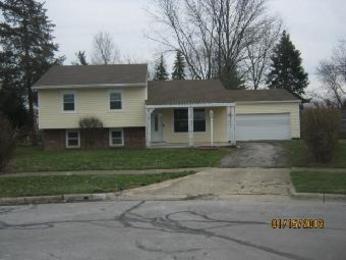 901 Aladdin Ct, Columbus, OH 43207 