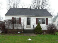 326 Bon Air Ave, Elyria, OH 44035 