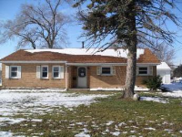 2027 Sherman St, Sandusky, OH 44870 