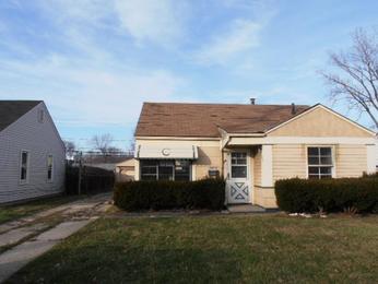 15814 Puritas Ave, Cleveland, OH 44135 