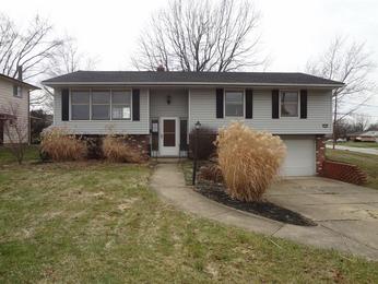 5750 Skyline Drive, Seven Hills, OH 44131 