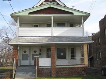 359 E 152nd St, Cleveland, OH 44110 