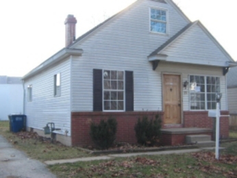 21 California Blvd, Toledo, OH 43612 