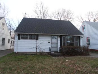 3909 Wetzel Ave, Cleveland, OH 44109 