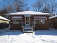 3851 E 52nd St, Newburgh Heights, OH 44105 