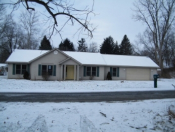 7165 Hunter Drive, Chippewa Lake, OH 44215 