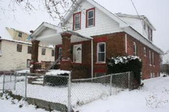 12103 Imperial Ave, Cleveland, OH 44120 