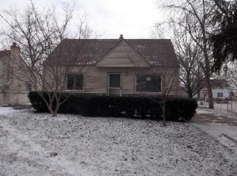 245 N Main St, Youngstown, OH 44515 