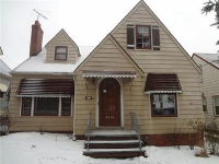 8216 Bancroft Ave, Cleveland, OH 44105 