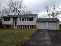 5338 River Trl St, Lima, OH 45807 