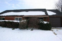 631 Willow Dr, Euclid, OH 44132 