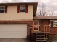 338 Goshen Ln, Columbus, OH 43230 