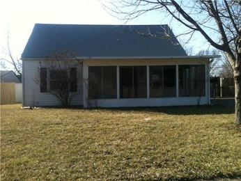 911 Dimson Dr E, Whitehall, OH 43213 