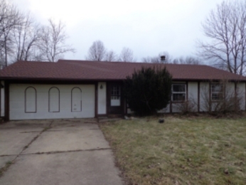 121 Elmwood Dr, Seville, OH 44273 