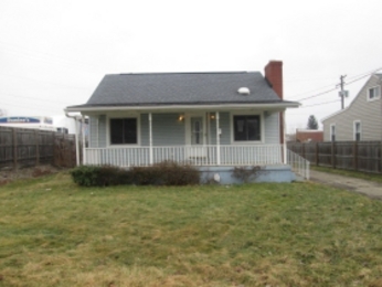 630 Alfred St, Zanesville, OH 43701 