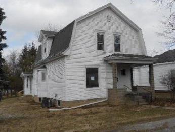 114 W Baldwin St, Blanchester, OH 45107 