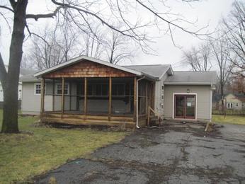 2392 Clearview Ave, Warren, OH 44483 