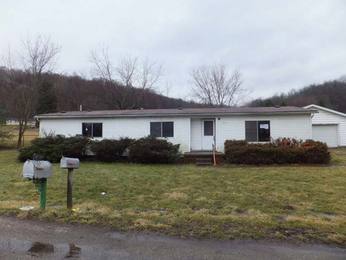 907 Cass St, Dresden, OH 43821 