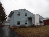 705 Glenmoor Dr, Columbus, OH 43228 