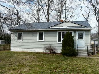 144 Vineyard Rd, Avon Lake, OH 44012 