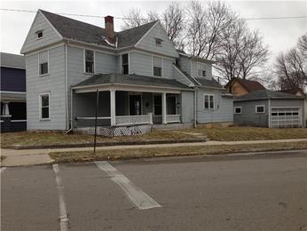 124 S Monroe St, Troy, OH 45373 