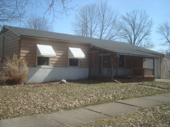 2953 Williamsburg St NW, Warren, OH 44485 