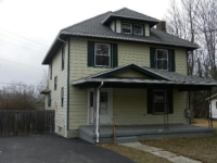 25 Meadow Dr, Dayton, OH 45416 
