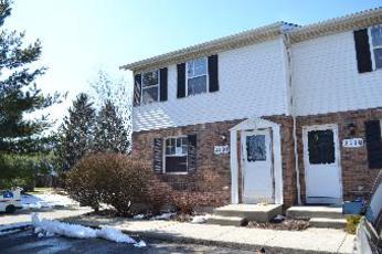 2108 Sprucefield Rd, Columbus, OH 43229 