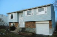 3200 Dorf Dr, Dayton, OH 45418 